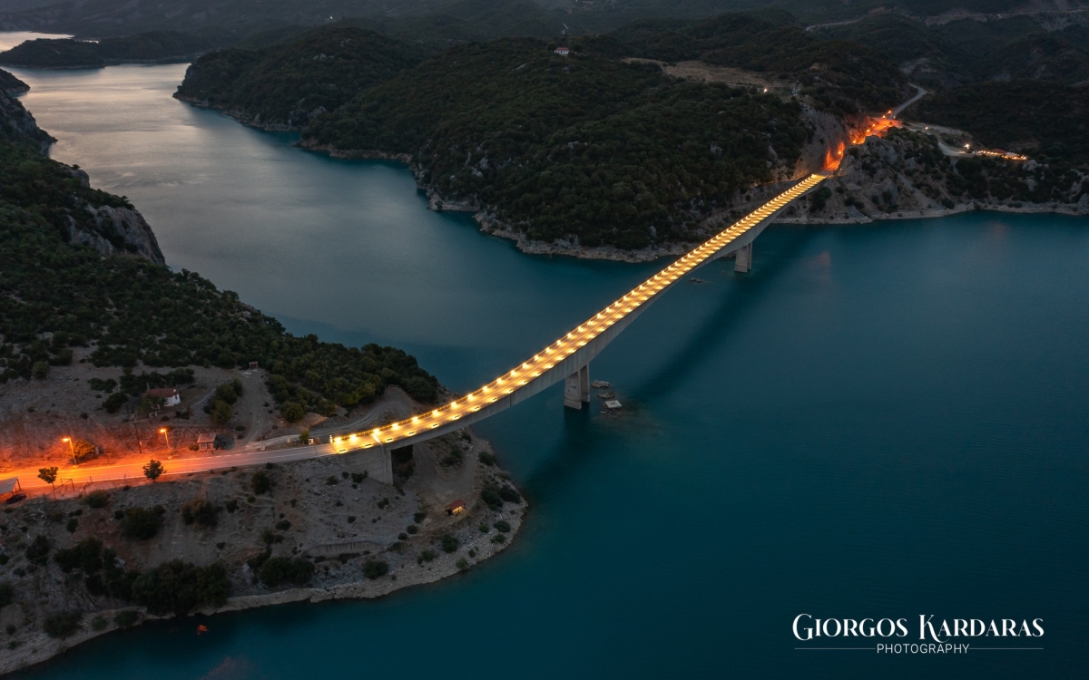 Εντυπωσιάζει από ψηλά η γέφυρα Τατάρνας (φωτο)