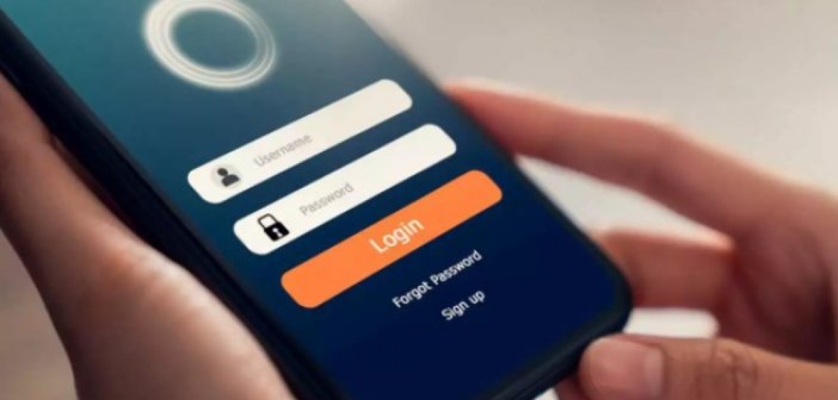 Πώς θα καταλάβετε εάν έχουν «χακάρει» το κινητό σας