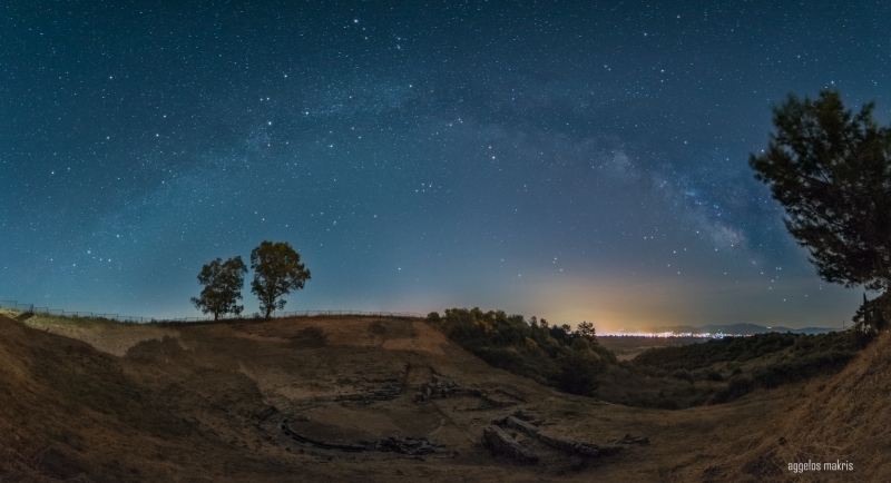 Η πρώτη και εντυπωσιακή αστροφωτογράφηση από το Αρχαίο Θέατρο Στράτου