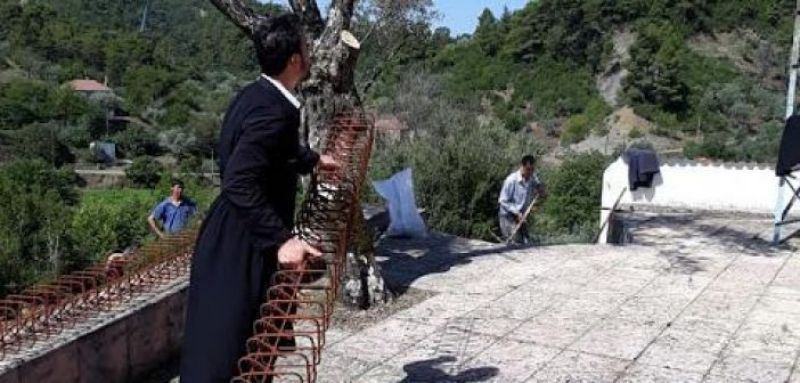 «Άνω κάτω» έκανε την ενορία του Αγίου Βλασίου ο π. Κωνσταντίνος Κοντογιώργος (ΦΩΤΟ)