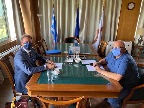 Συνάντηση Σπήλιου Λιβανού, βουλευτή Αιτωλοακαρνανίας &amp; Κοινοβουλευτικού Εκπροσώπου ΝΔ, με τον Πρύτανη του Πανεπιστημίου Πατρών κ. Χρήστο Μπούρα