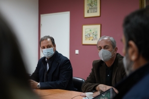 Άμεσες ενέργειες του Σπήλιου Λιβανού για την αποτροπή ενδεχόμενου κλεισίματος του υποκαταστήματος της Τράπεζας Πειραιώς στο Θέρμο