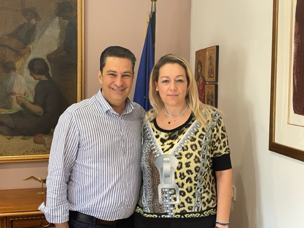 Υποψήφια  με τον Συνδυασμό «Αγρίνιο – Νέα αρχή - Τόπος να ζεις»  είναι η κ. Ελευθερία Παπακώστα – Αλεξανδροπούλου.