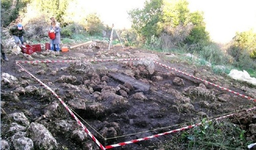 Αρχαία Παλαιομάνινα: Ο Τριμερής Περίβολος καταδεικνύει τη μέγιστη στρατηγική σημασία της