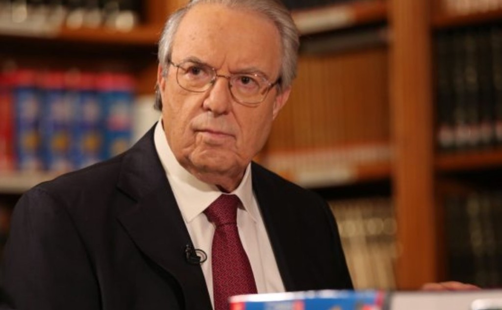 Το 99% των Ελλήνων τη «δολοφονεί» καθημερινά: Η λέξη με τα 2 «ω» που ακόμα και η Google την γράφει λάθος