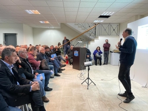 Σπήλιος Λιβανός: Η μεγαλύτερη πολιτική συγκέντρωση της Μακρυνείας τα τελευταία 20 χρόνια