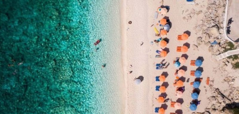 Αυτές οι 12 φωτογραφίες δείχνουν πως η Ελλάδα έχει τις καλύτερες παραλίες του κόσμου