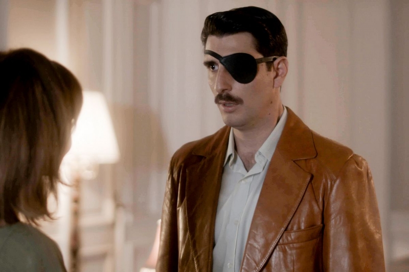 Άγριες Μέλισσες: Ο Μελέτης ένα βήμα πριν σκοτώσει τον Δούκα