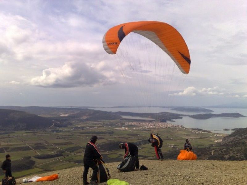 Βόνιτσα: το Αλεξίπτωτο Πλάγιας και η ιστορία του (video)