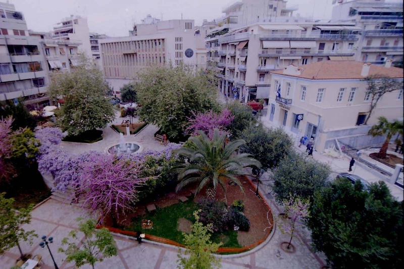 Η πλατεία του Σιντριβανίου στο Αγρίνιο (φωτο)