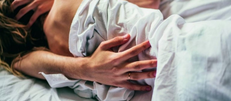 Έχεις αναρωτηθεί; - Γιατί είναι τόσο ερεθιστικό να ακούς το όνομα σου από τον σύντροφο σου στην ερωτική επαφή;