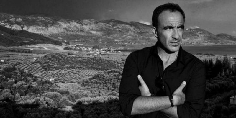 Σε ρόλο έκπληξη ο Νίκος Αλιάγας την 25η Μαρτίου