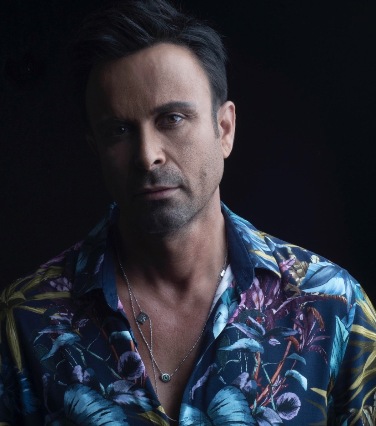 «Συγγνώμη»: Κυκλοφόρησε η νέα επιτυχία του Κωνσταντίνου Χριστοφόρου