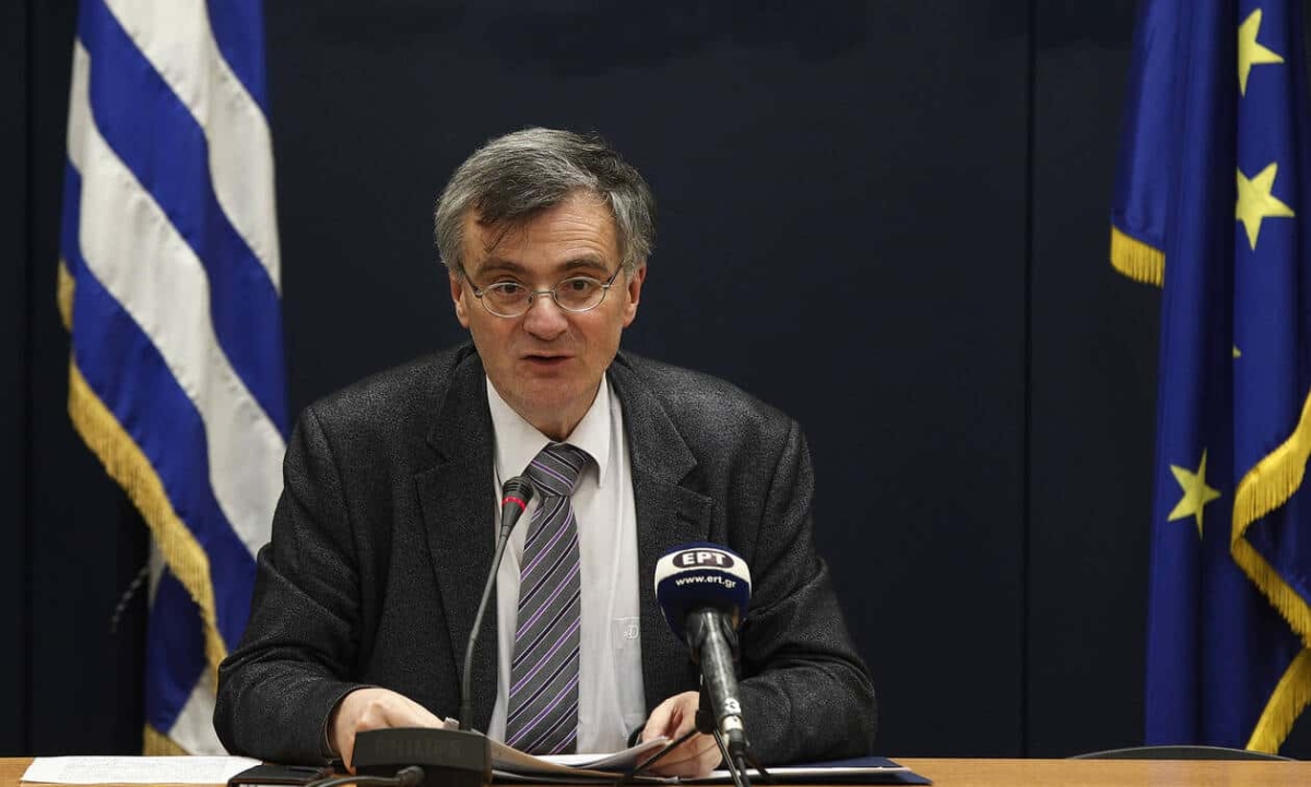 Σωτήρης Τσιόδρας: Τρία κακά και ένα καλό σενάριο για το μέλλον της πανδημίας