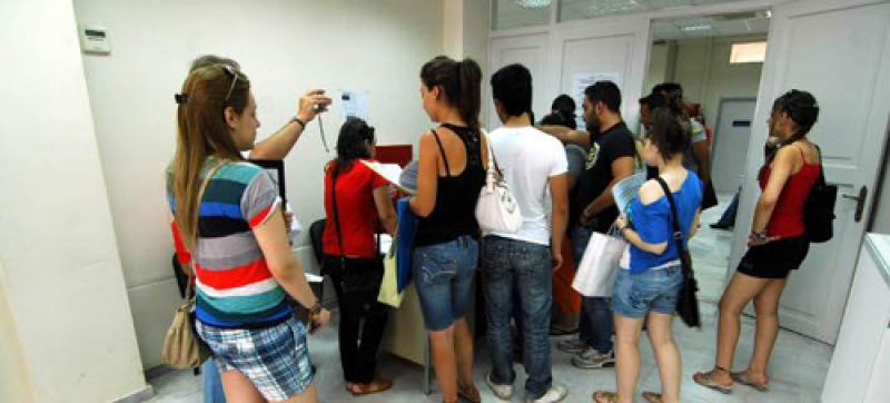 ΕΣΕΕ: Ευκαιρίες κατάρτισης και πιστοποίησης για 4.000 άνεργους νέους- Κριτήρια και προϋποθέσεις