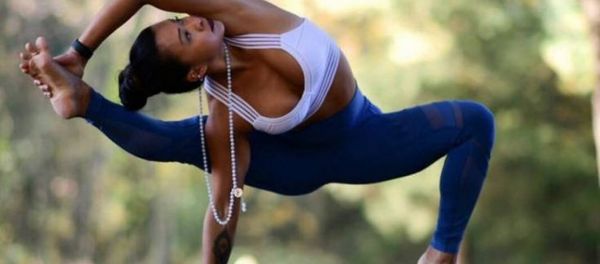 Καλλίγραμμα κορίτσια «εν ώρα» γυμναστηρίου (φωτό)