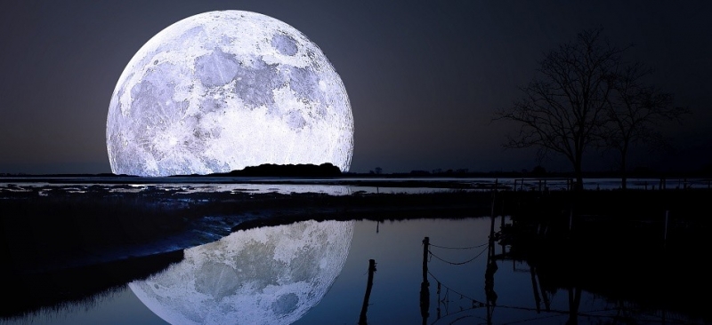 Η εποχή των διαφημίσεων στο φεγγάρι ξεκινά