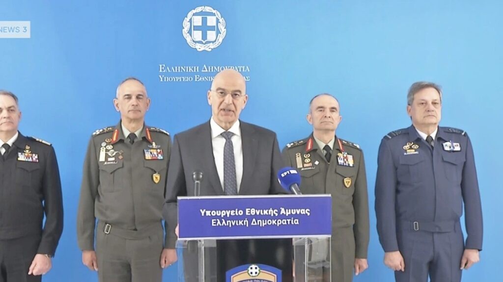 Δένδιας: Αυξήσεις έως 20% στα στελέχη των Ενόπλων Δυνάμεων σε τρεις φάσεις – Δείτε παραδείγματα