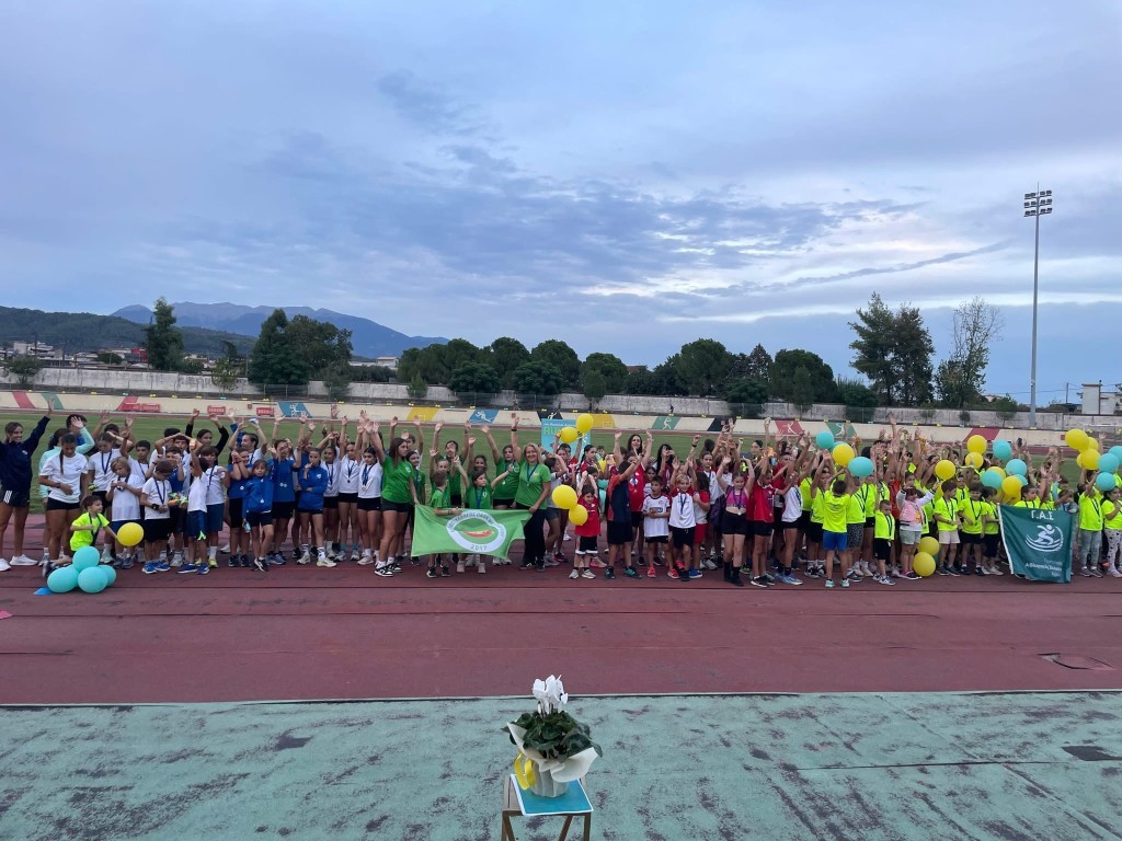 4οι Παιδικοί Αγώνες Στίβου Run &amp;Smile» στο Αγρίνιο:  Μια Γιορτή του Αθλητισμού – Με Τεράστια Επιτυχία Ολοκληρώθηκαν οι Παιδικοί Αγώνες Στίβου!