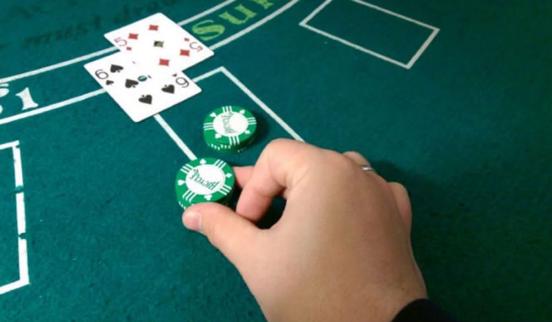 Πότε πρέπει να διπλασιάσετε στο μπλακτζάκ