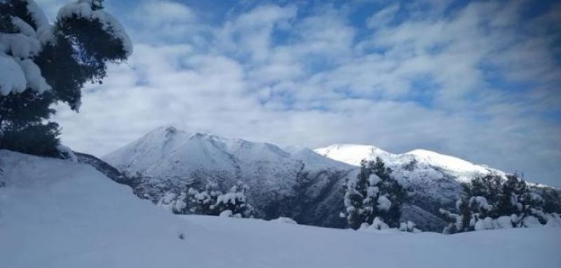 Ποια Ελβετία; Η ΚΟΜΠΩΤΗ Ξηρομέρου ντυμένη στα λευκά πιο όμορφη από ποτέ!
