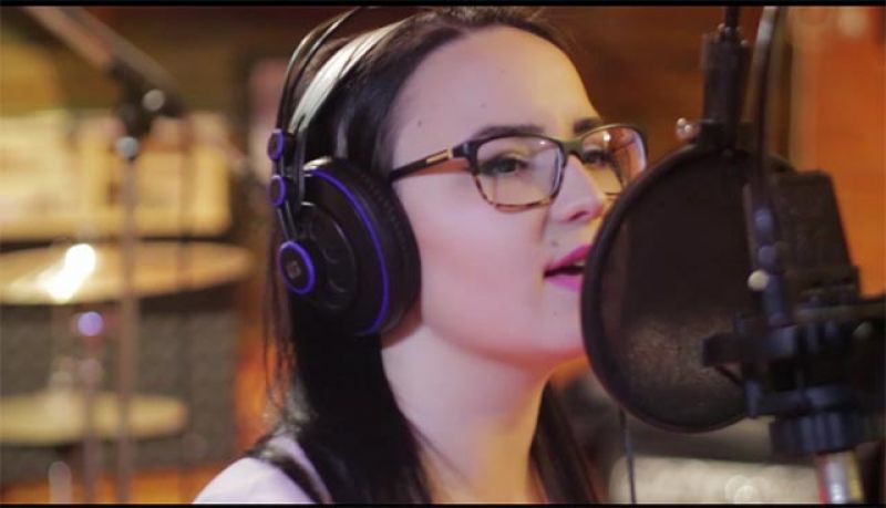 Το νέο video clip της Αγρινιώτισσας Golden Flow με τίτλο “Σκιές” (video)