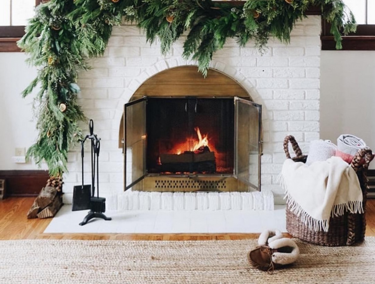 Τα αξεσουάρ τζακιού που θα αναδιαμορφώσουν την χειμερινή σου εμπειρία