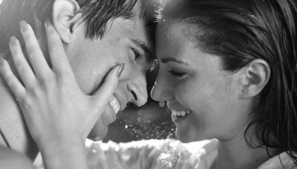 9 γυναικείες συμπεριφορές που βγάζουν τους άντρες εκτός εαυτού