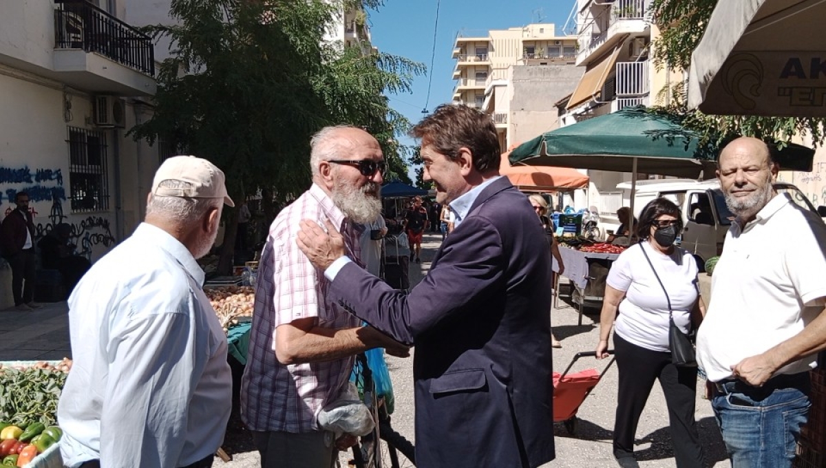 Περιοδεία του υποψηφίου Περιφερειάρχη Δυτικής Ελλάδας Κώστα Καρπέτα σε περιοχές της Πάτρας