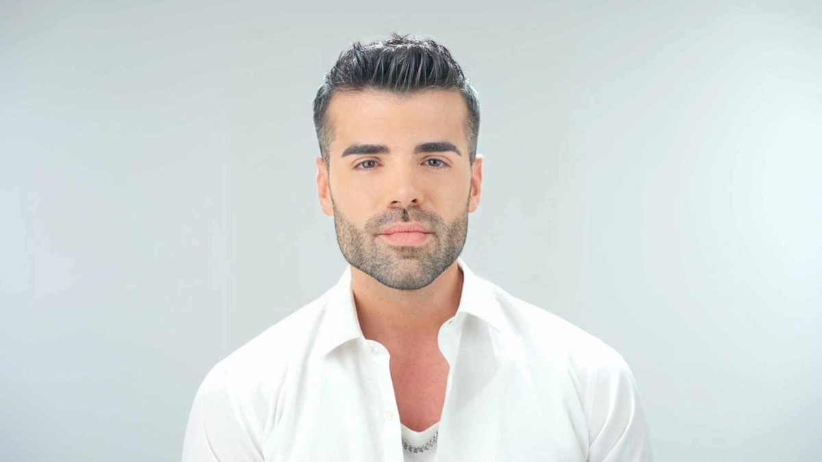 «Το ντέφι»: Ο Γιάννης Αλεξόπουλος ερμηνεύει το νέο τραγούδι του Κύρου Λόντου!