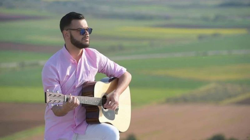 Γιώργος Καριπίδης – Πίσω δε γυρίζω