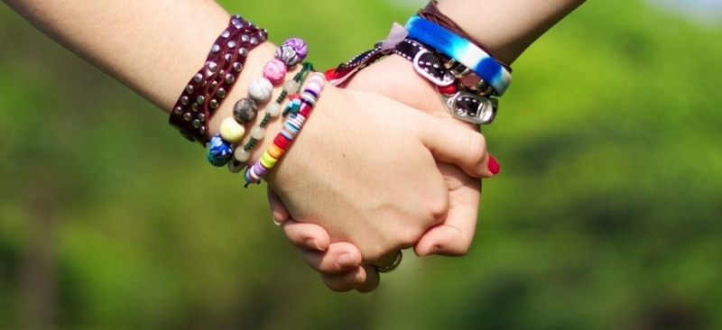 Ποιος είναι ο πιο γρήγορος τρόπος να κάνεις φίλους;