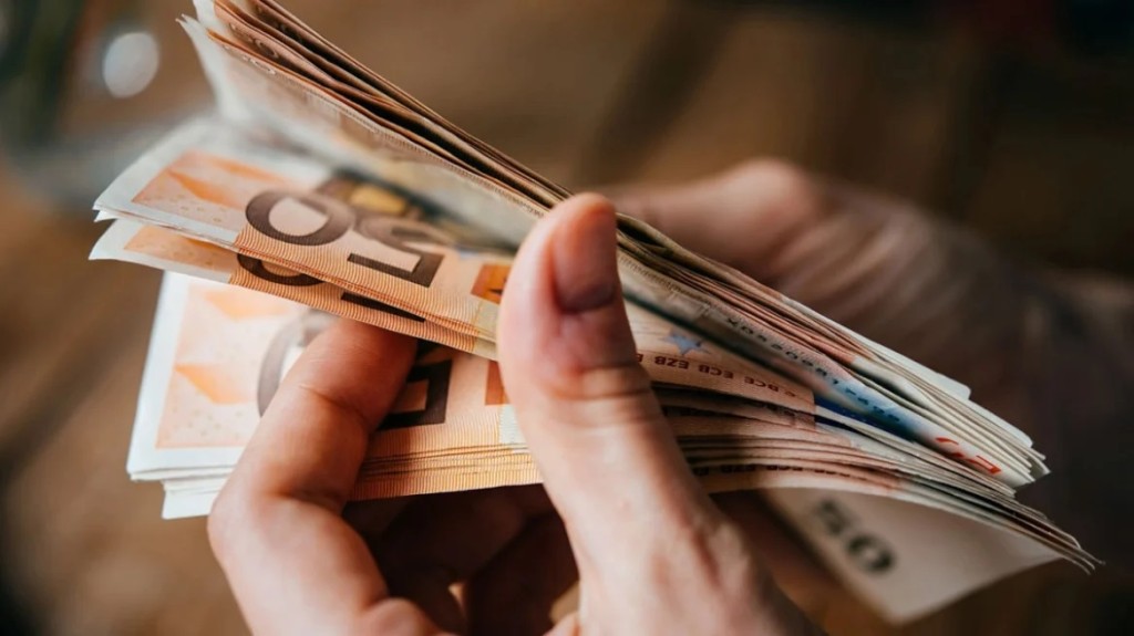 Δώρο Πάσχα 2025: Πληρωμή, υπολογισμός και ποσά