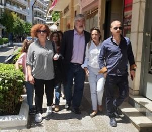 Περιοδεία στο κέντρο της πόλης του Αγρινίου απο τον υποψήφιο Δήμαρχο Γιώργο Καραμητσόπουλο