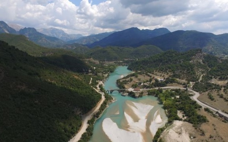 Κοιλάδα Αχελώου: Aπό τις ομορφότερες κοιλάδες της Ευρώπης