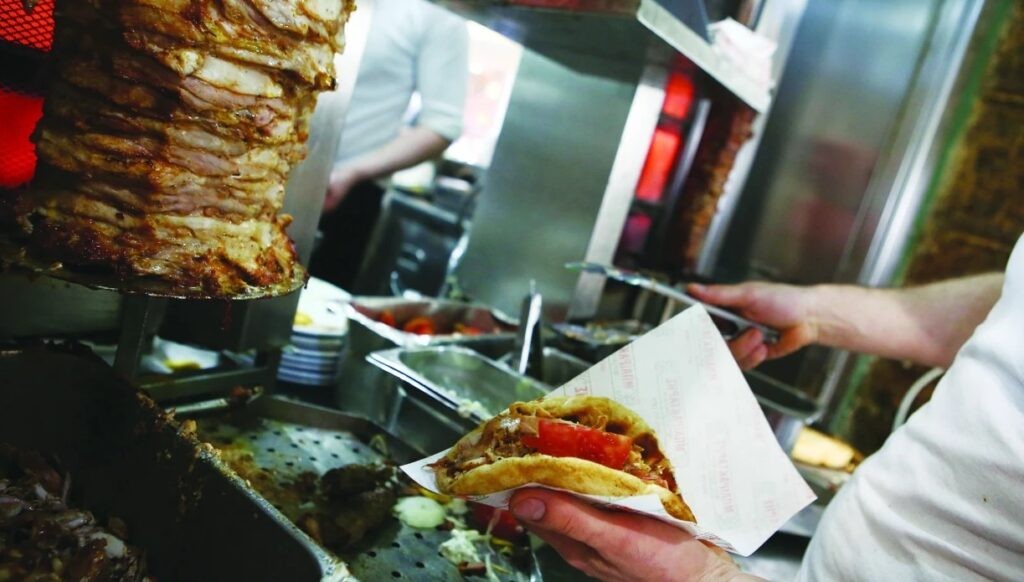 Fast food στο Αγρίνιο ζητά άτομο για εργασία