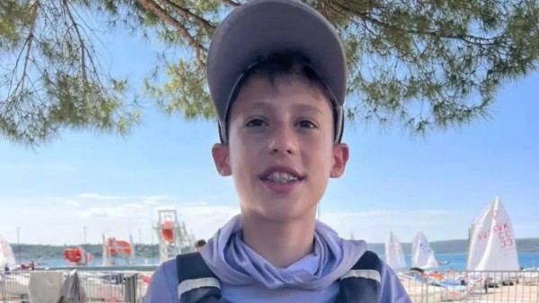 Βόνιτσα: Ο 13χρονος ιστιοπλόος, Νικόλαος Παππάς ψηφίστηκε κορυφαίος νέος αθλητής στον κόσμο 2025