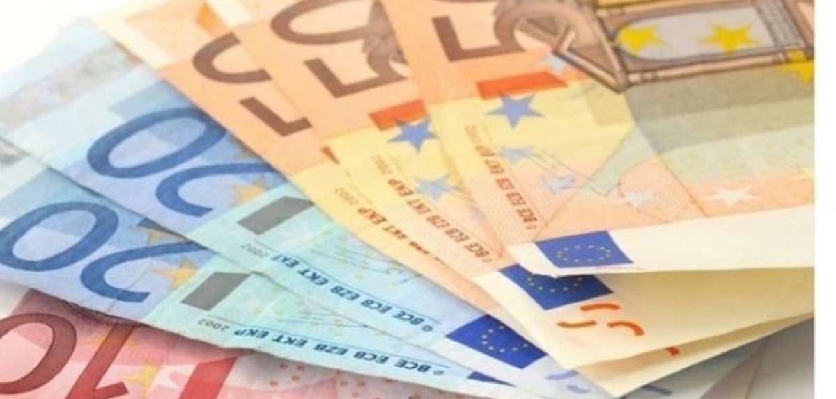 Συντάξεις Μαρτίου: Κλείδωσαν οι ημερομηνίες πληρωμής, τα αναδρομικά που δουν οι συνταξιούχοι