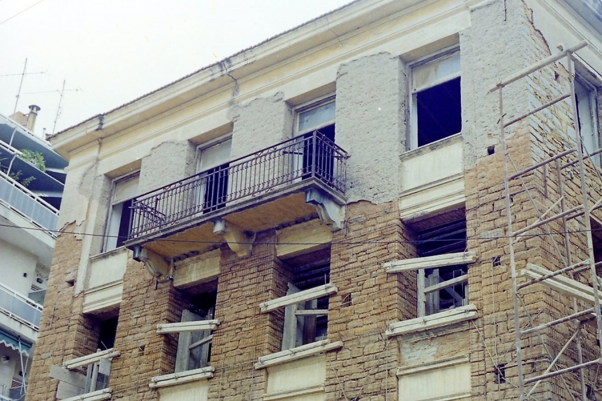 Οι καπναποθήκες Καμποσιώρα στο Αγρίνιο