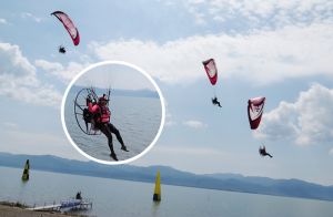 Αθλητές μηχανοκίνητου Αλεξιπτώτου Πλαγιάς απο όλο τον κόσμο έκαναν προπόνηση για προετοιμασία παγκοσμίου πρωταθλήματος στην λίμνη Τριχωνίδα  (φωτο-βίντεο)