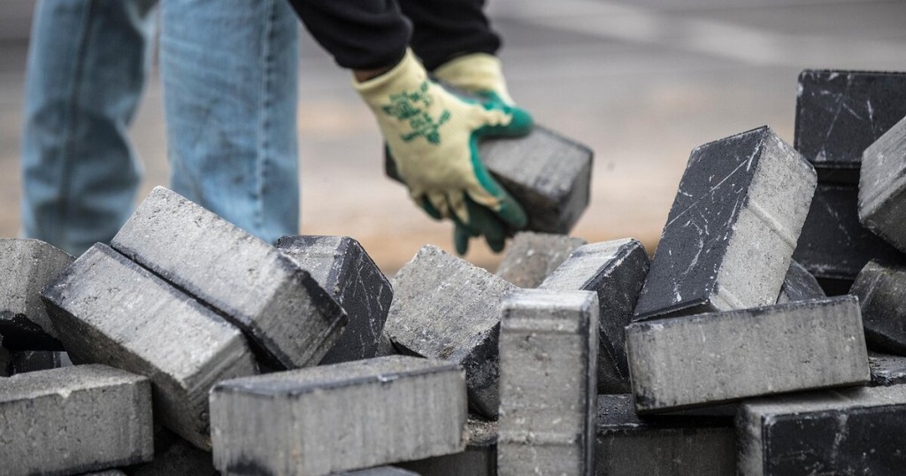 Αγρίνιο: Άσχημα εξελίσσεται το πρόγραμμα ανέργων 55+