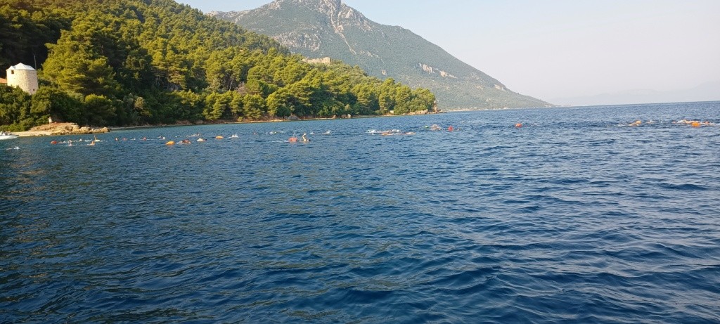 Ιόνιο: Στις 18 Αυγούστου ο 3ος κολυμβητικός διάπλους «Μύλος Κάστρο Καλάμου (Μπένελόρδου) – Φάρος Μύτικα» (video) (Κυρ 18/8/2024 08:30 πμ)