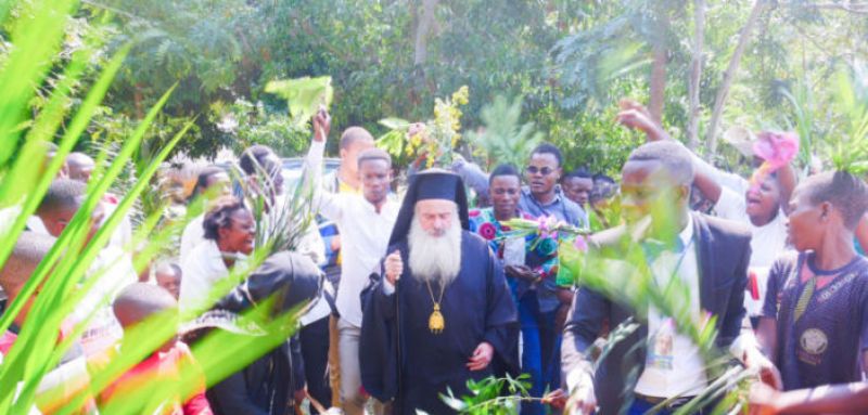 Εκ βαθέων συνέντευξη του Αγρινιώτη Μητροπολίτη Κανάνγκα του Κονγκό, κ. Θεοδοσίου – Το «χέρι» της Χριστιανοσύνης στην Αφρική – ΗΧΗΤΙΚΟ