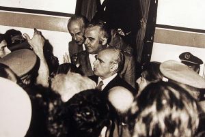 Η ΣΗΜΕΡΙΝΗ ΕΠΕΤΕΙΟΣ...!