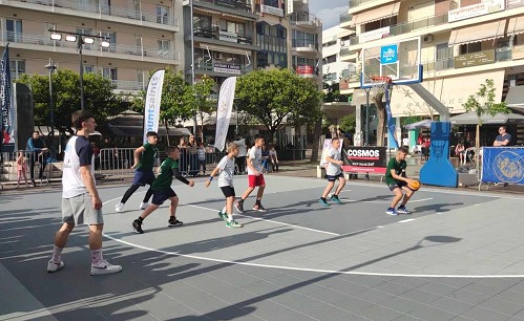 Καθιερώθηκε το τουρνουά μπάσκετ 3x3 στο Αγρίνιο – Με μεγάλη επιτυχία και φέτος