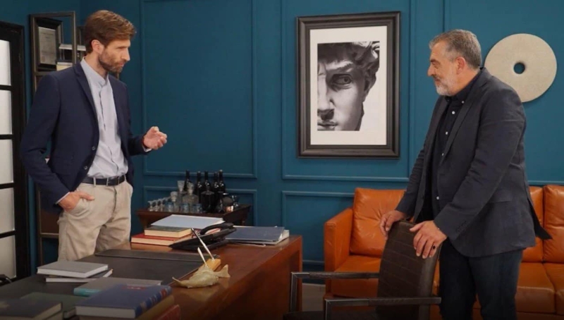 Η Γη της Ελιάς: Ο Κωνσταντίνος ικετεύει για έλεος