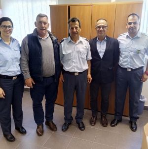 Επίσκεψη του ΚΚΕ στο Αστυνομικό Τμήμα και τον Πυροσβεστικό Σταθμό Αμφιλοχίας