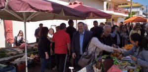 Στον Πεζόδρομο του ιστορικού Κέντρου και την Λαϊκή αγορά ο Νίκος Καραπάνος