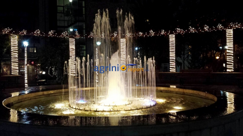 Το Χριστουγεννιάτικο Αγρίνιο μέσα από φωτογραφίες…