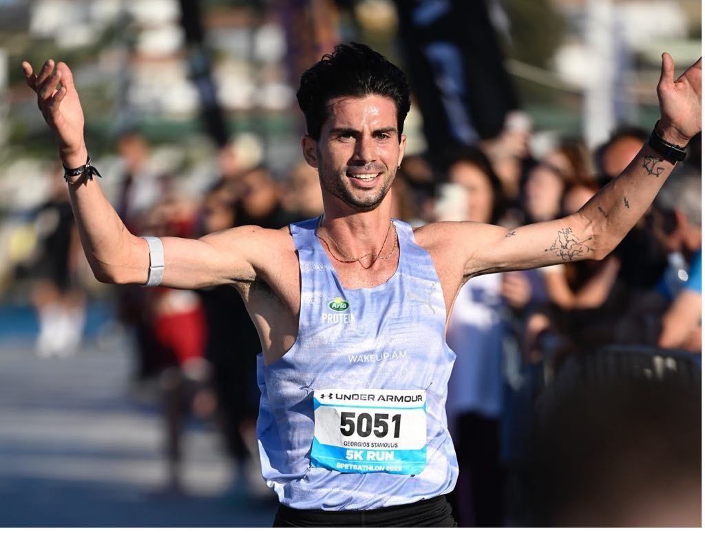 Νικητής με ρεκόρ διαδρομής στα 5χλμ, ο Γιώργος Σταμούλης στις Σπέτσες